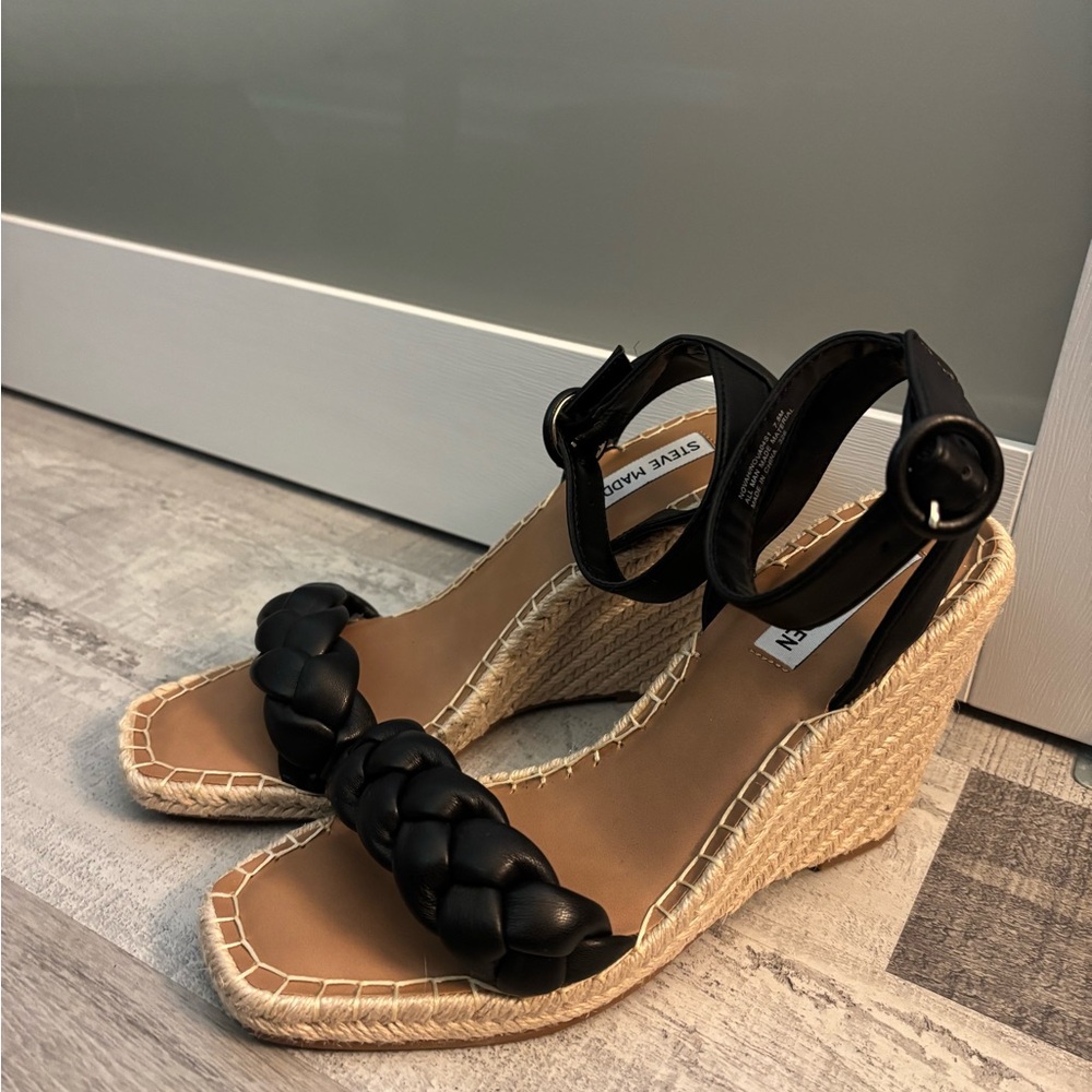 Steve Madden Black Braided Wedge Heels 7.5